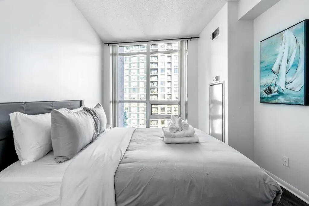 Appartement 1Bdrm Comfort Away From Home With Parking-Downtown Toronto Canada